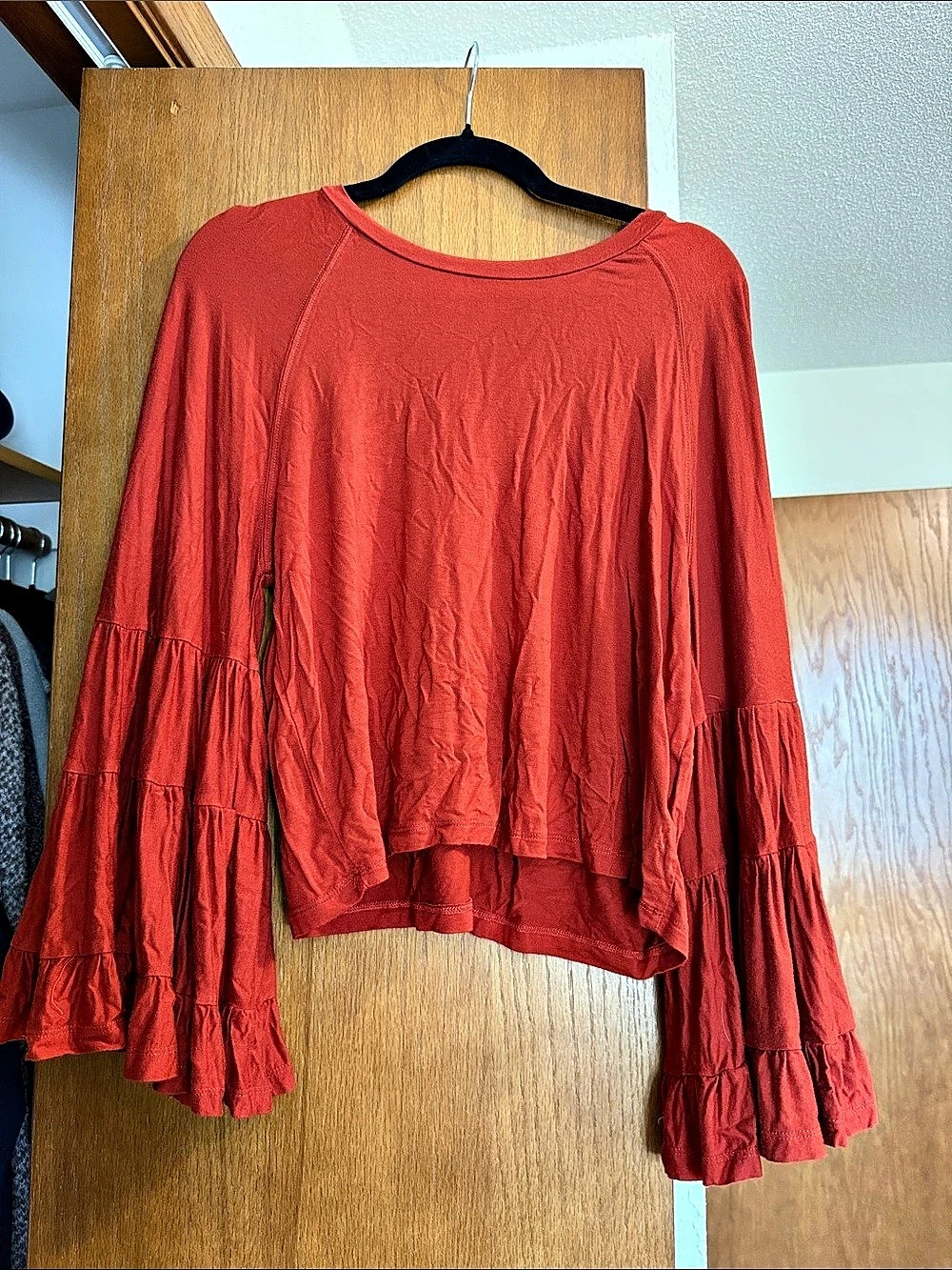 Babetown Bell Sleeve Top Red Like New